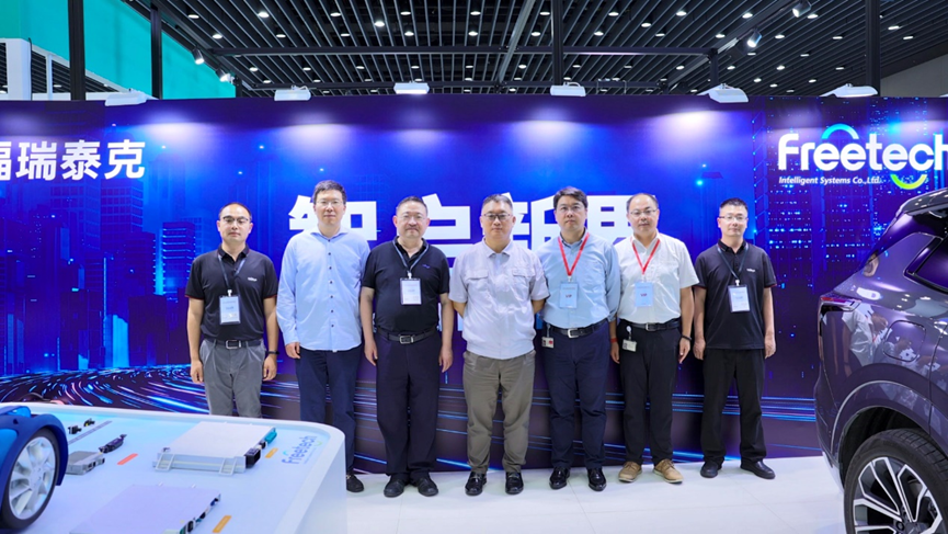 福瑞泰克亮相上汽大眾合作伙伴技術(shù)日 ，展示全棧智能駕駛解決方案